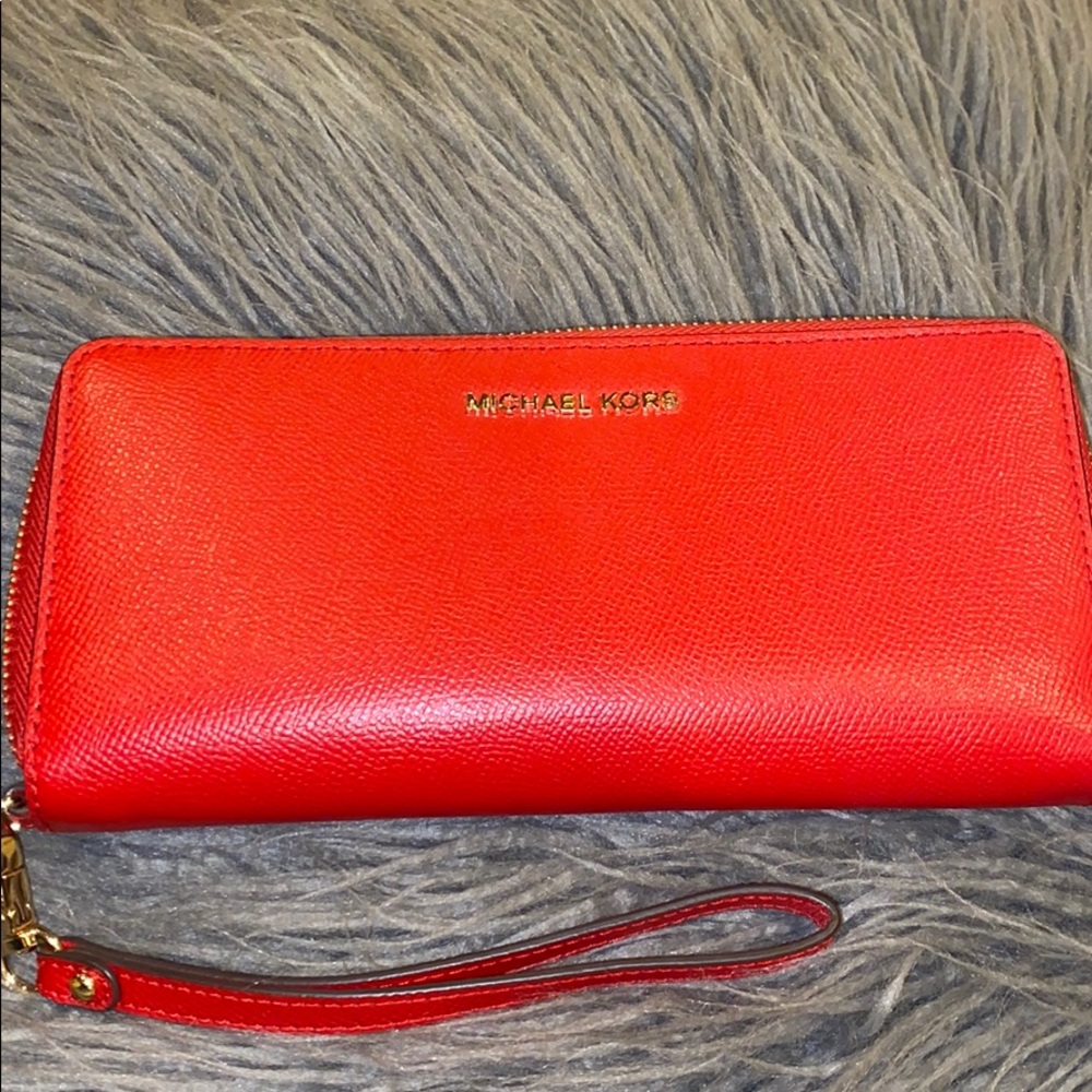 michael kors wallet (never used)